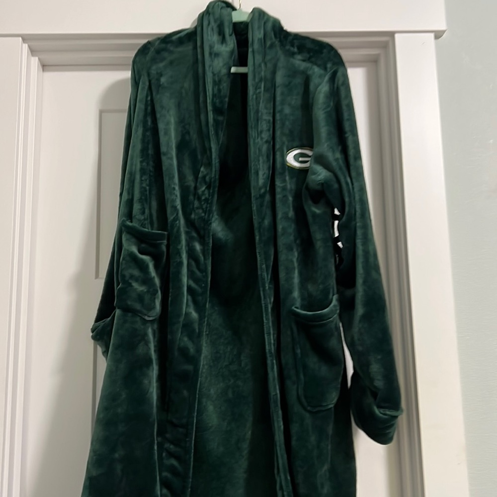 Men’s robe